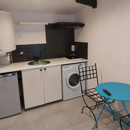 Appartement Studette Equipee
